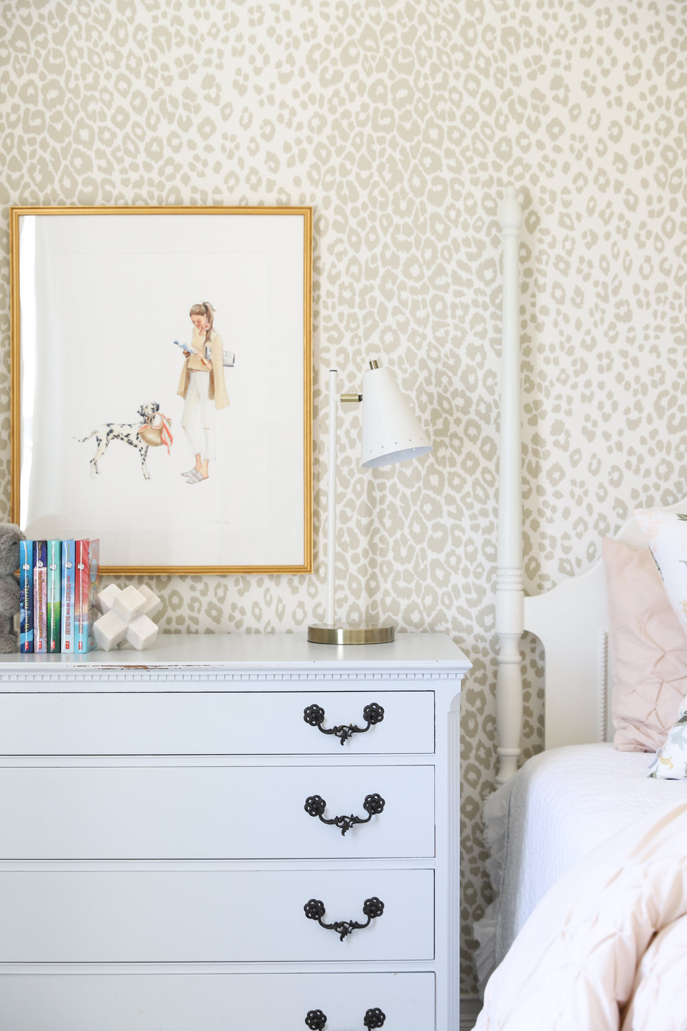 Artwork by Inslee Farris- Tween Girls Bedroom Design by Laura Design Co., Photo by Emily Kennedy